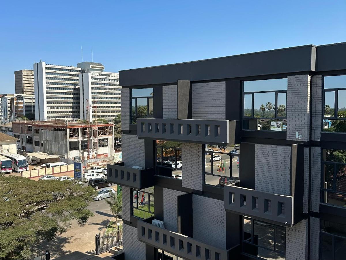 N1 Hotel Samora Machel Harare Exterior photo